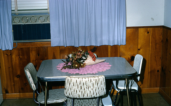 (c) 1966 Berl Thomas, Sr.